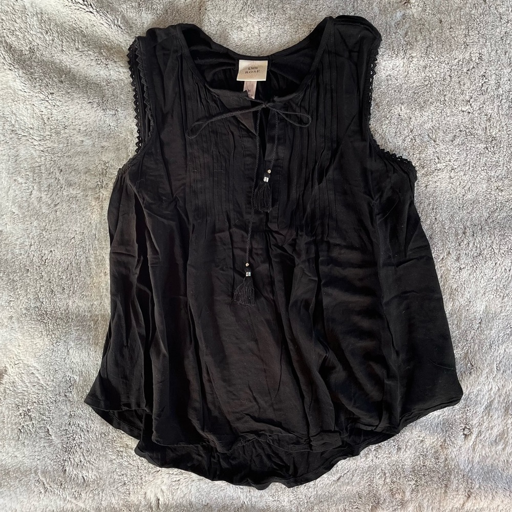 Sleeveless Maternity Top